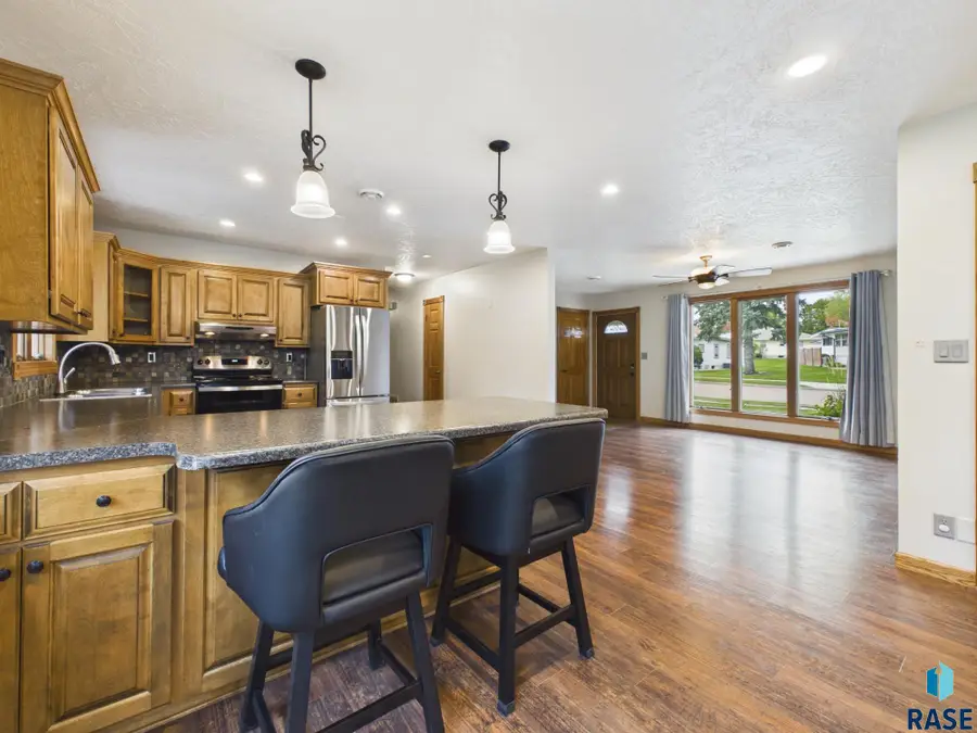 2205 W Larkin Dr, Sioux Falls, SD 57105 - #3