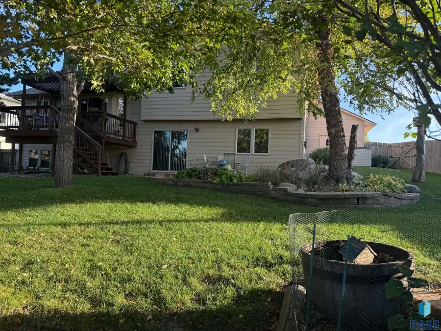7712 W Justice St, Sioux Falls, SD 57106 - #3