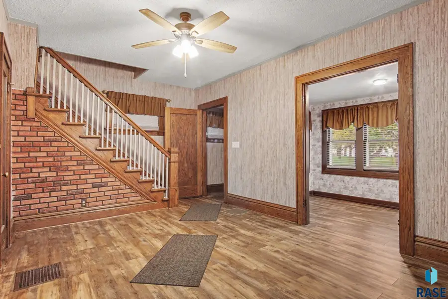 713 S Phillips Ave, Sioux Falls, SD 57104 - #2