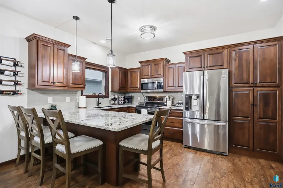 5401 S Westwind Ave, Sioux Falls, SD 57108 - #2