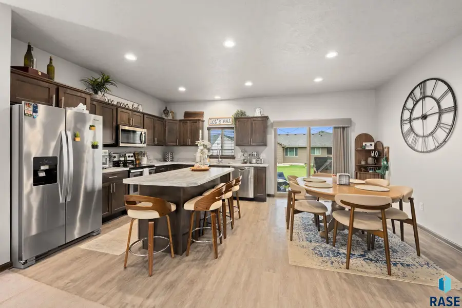 7305 E Corinth St, Sioux Falls, SD 57110 - #3