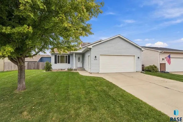 8309 S Brett Ave, Sioux Falls, SD 57108