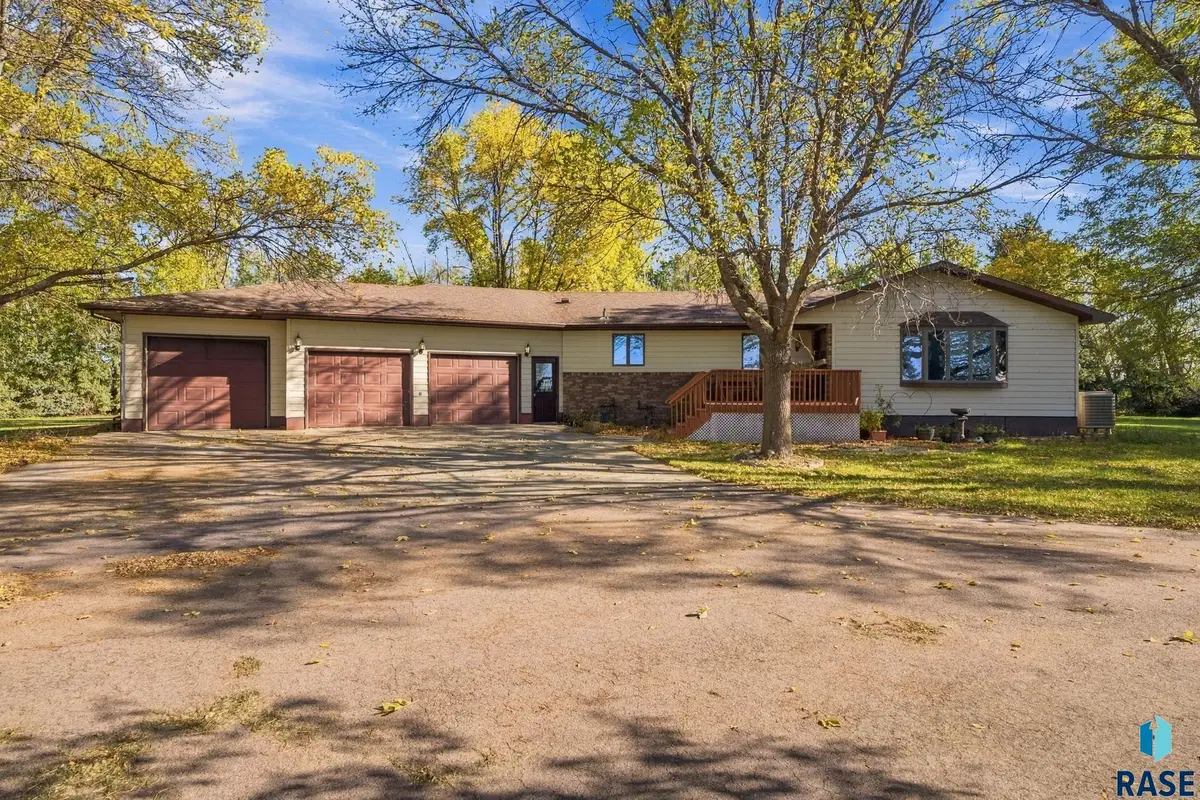 42400 247th St, Alexandria, SD 57311 - #1