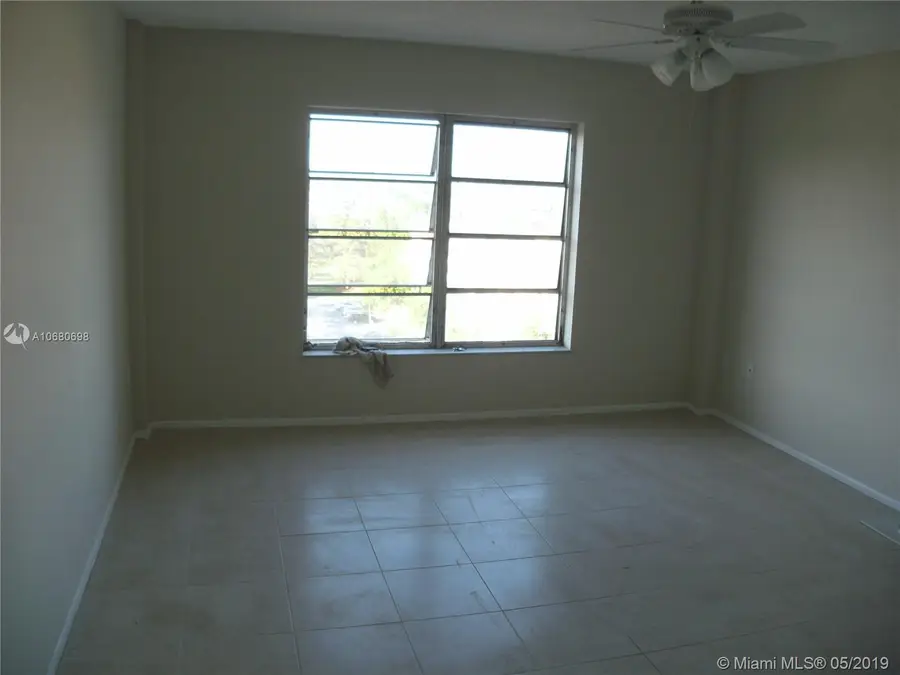 4174 Inverrary Dr #911, Lauderhill, FL 33319 - #2
