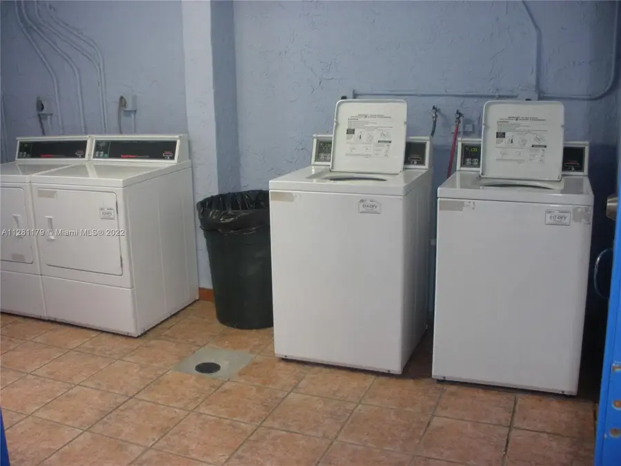 9440 Fontainebleau Blvd #213, Miami, FL 33172 - Image #3