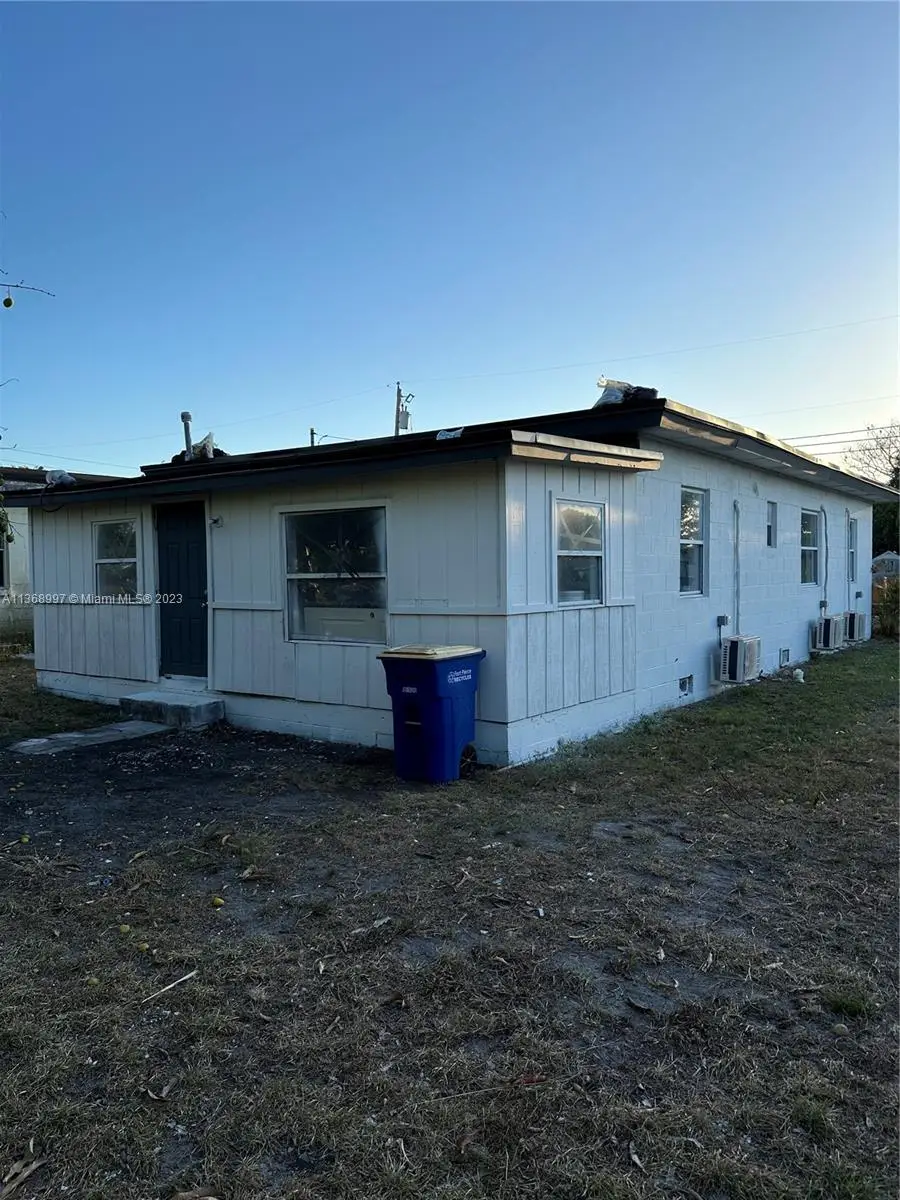 1408 N 23rd St, Fort Pierce, FL 34950 - Image #3