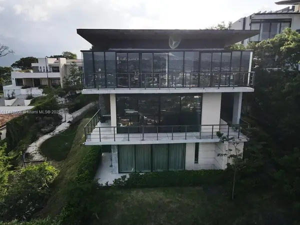 46 Cerro Real Alto Las Palomas, ,, CO 
