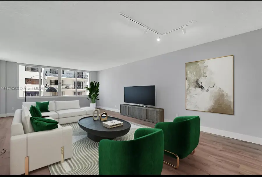 5401 Collins Ave #411, Miami Beach, FL 33140 - Image #2