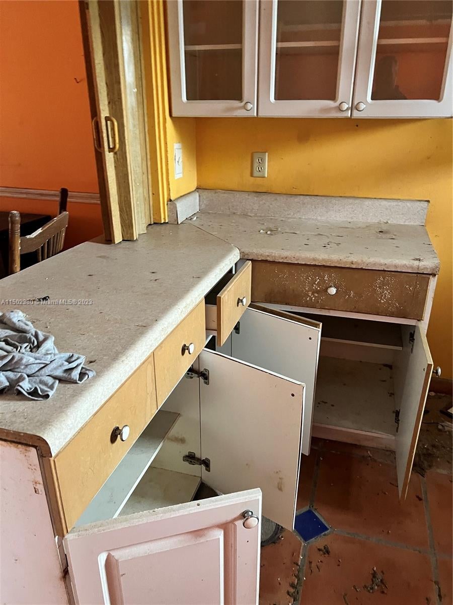 Kitchen Hialeah Gardens Matttroy