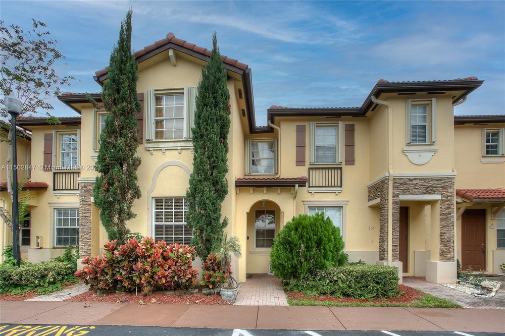 3360 NE 14th Dr 10630, Homestead, FL 33033 BHGRE