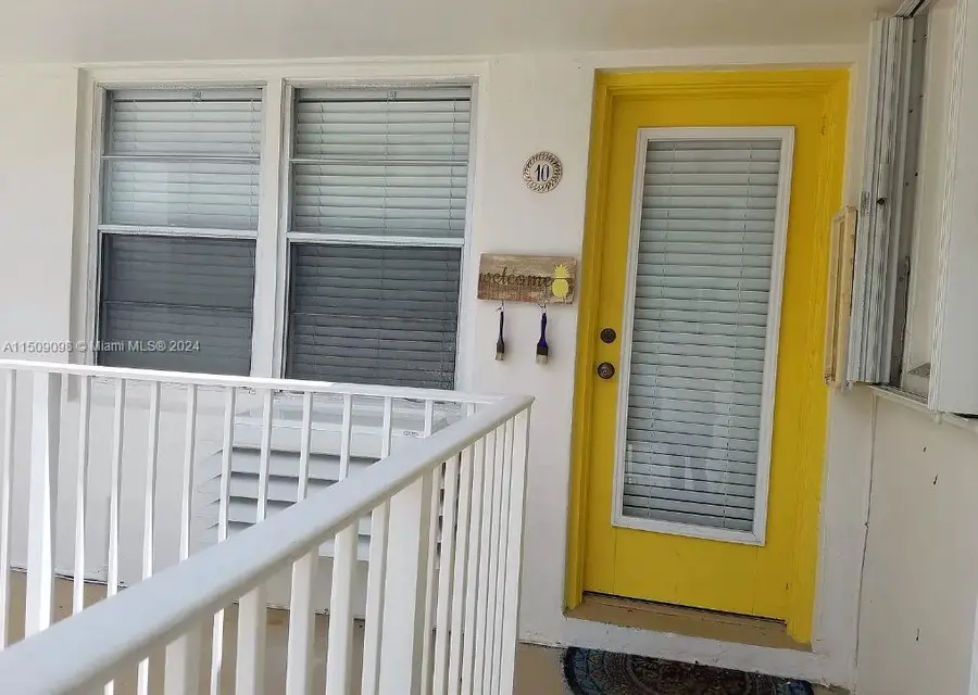 309 Crocus Ter #10, Hollywood, FL 33019 - #3