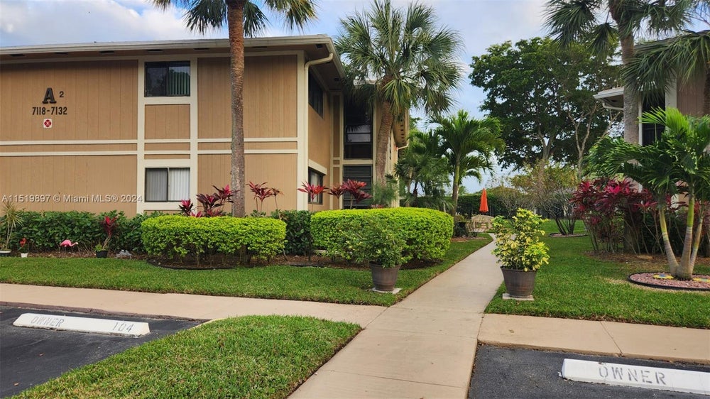 7120 Ashmont Cir 205, Tamarac, FL 33321 BHGRE