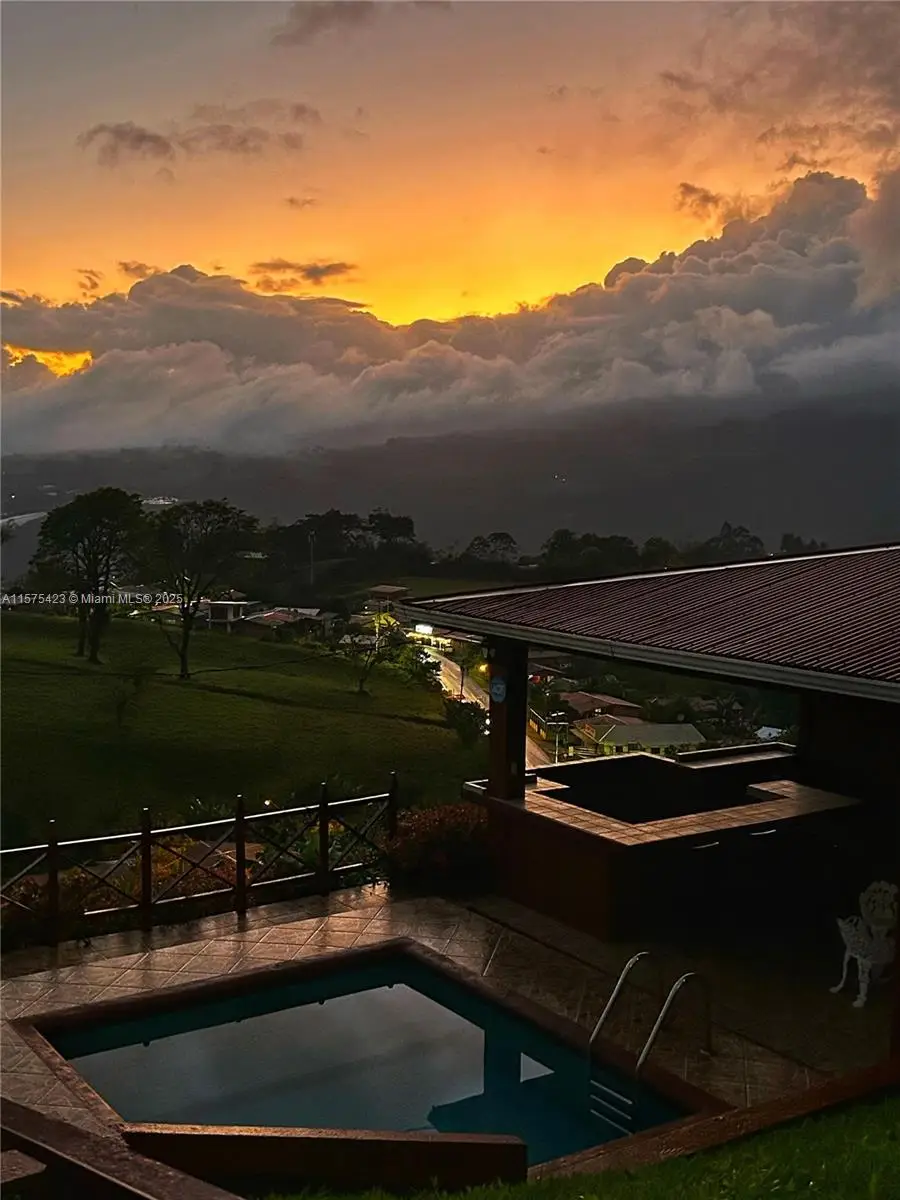 Casa Linda Vista Turrialba, Cartago, Costa Rica, Turrialba, FL  - Image #3