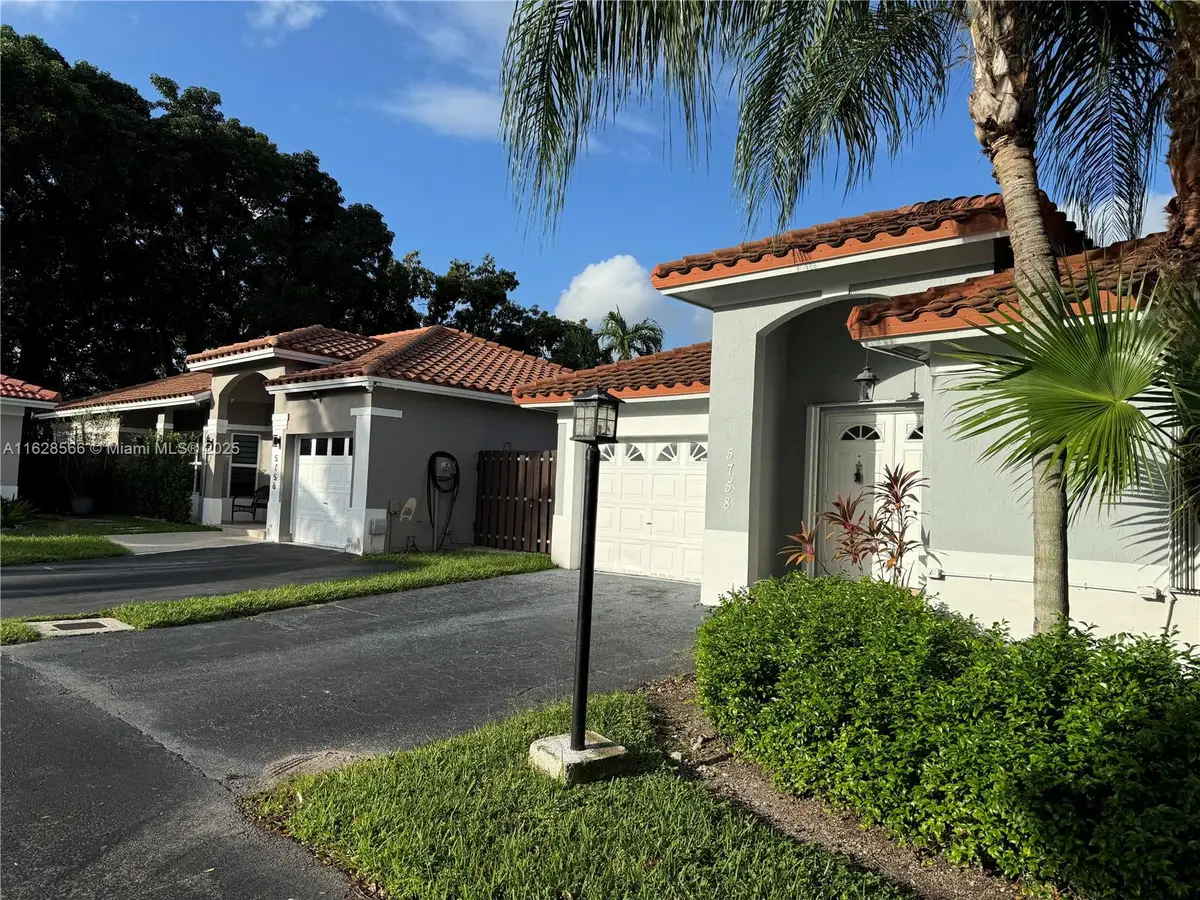 5758 NW 97th Pl, Doral, FL 33178 - Image #1