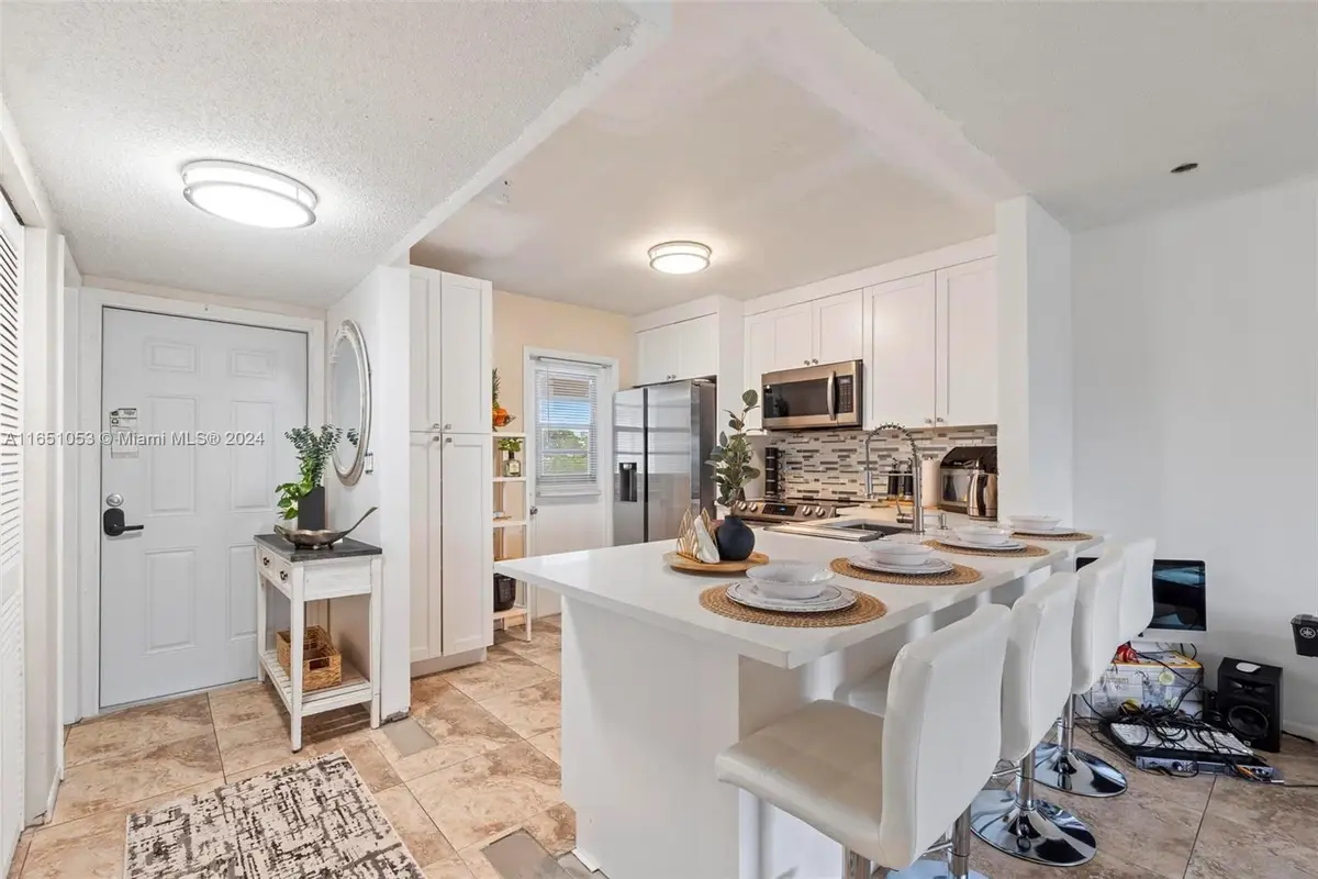 8161 SW 24th Ct #404, Davie, FL 33324 - Image #1