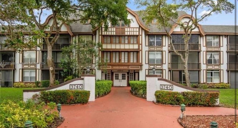 3740 Inverrary Dr 3K, Lauderhill, FL 33319 BHGRE