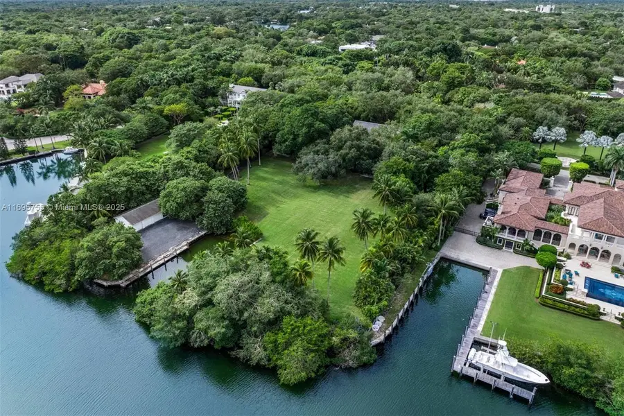 8565 Old Cutler Rd, Coral Gables, FL 33143 - #2