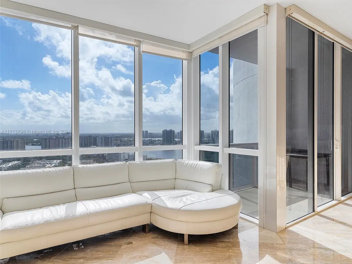 18201 Collins Ave #3907, Sunny Isles Beach, FL 33160 - Image #1