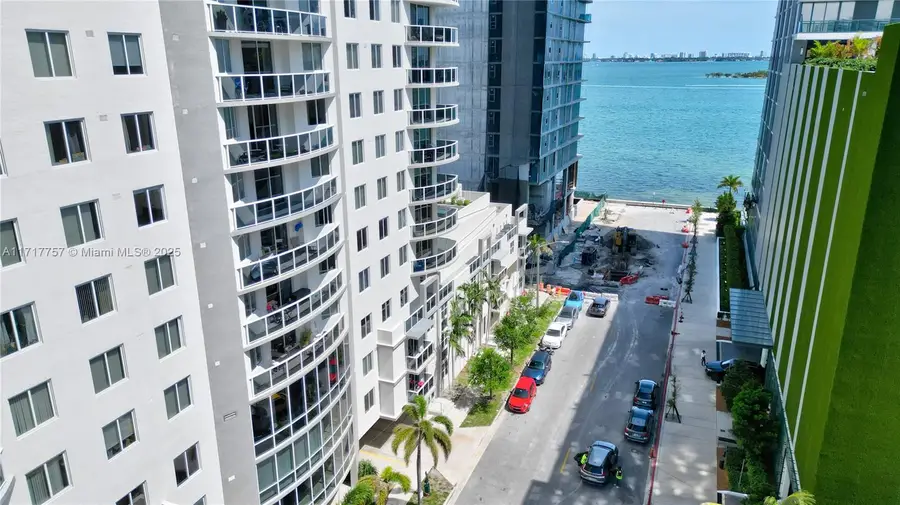 601 NE 23rd St #TH3, Miami, FL 33137 - Image #2