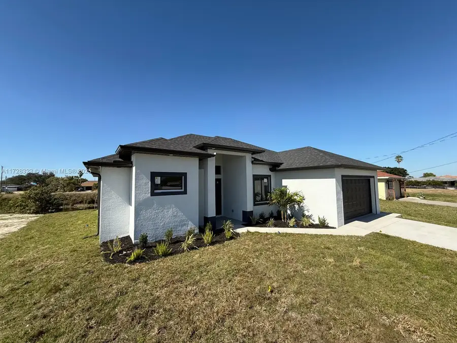 1320 Ne 14th Ave, Cape Coral, FL 33909 - #3