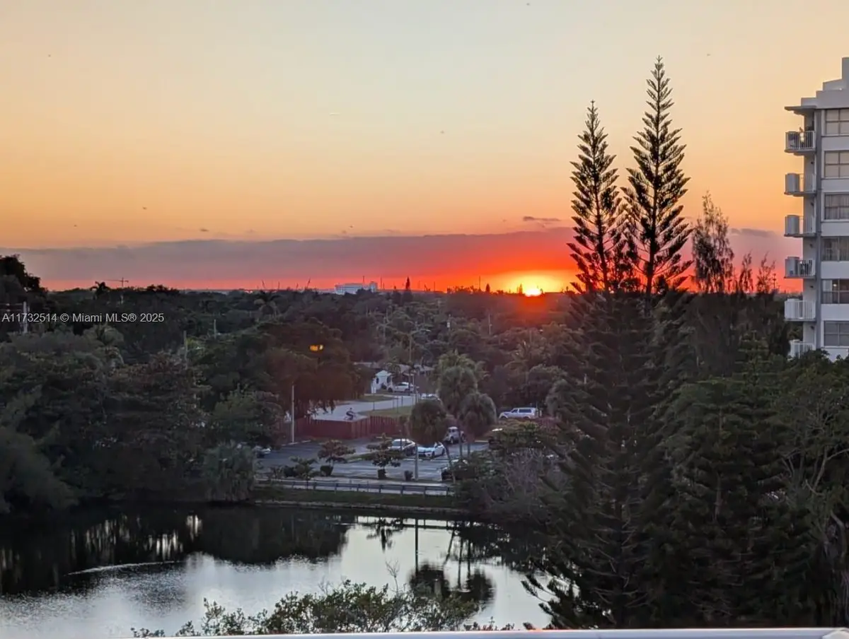 1300 NE Miami Gardens Dr #613E, Miami, FL 33179 - Image #1