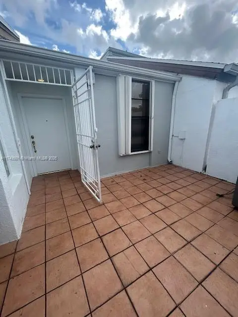 2121 SW 122nd Ct, Miami, FL 33175 - Image #2