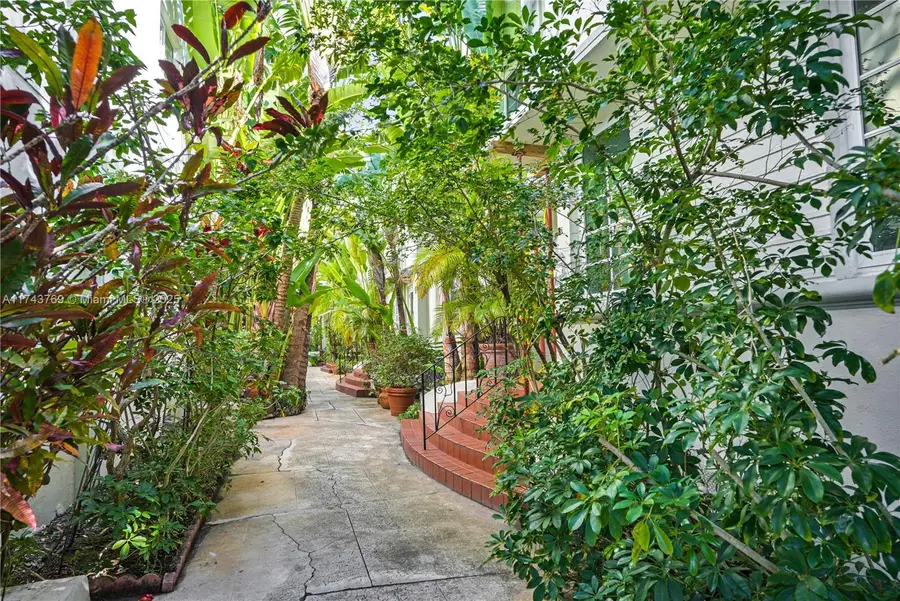 349 Meridian Ave #B207, Miami Beach, FL 33139 - Image #2