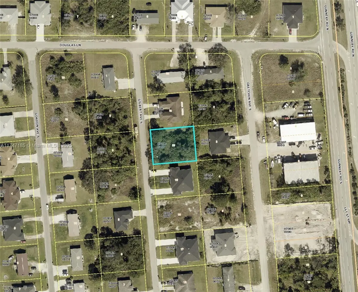 109/111 Gilbert Ave S, Lehigh Acres, FL 33973 - #1