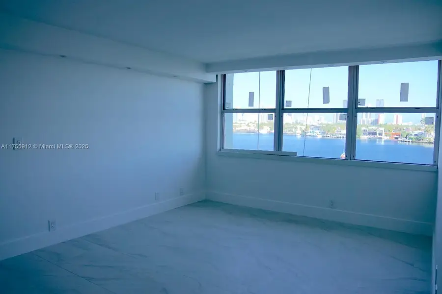 16570 NE 26th Ave #5G BOAT SLIP INCLUDED, North Miami Beach, FL 33160 - Image #3