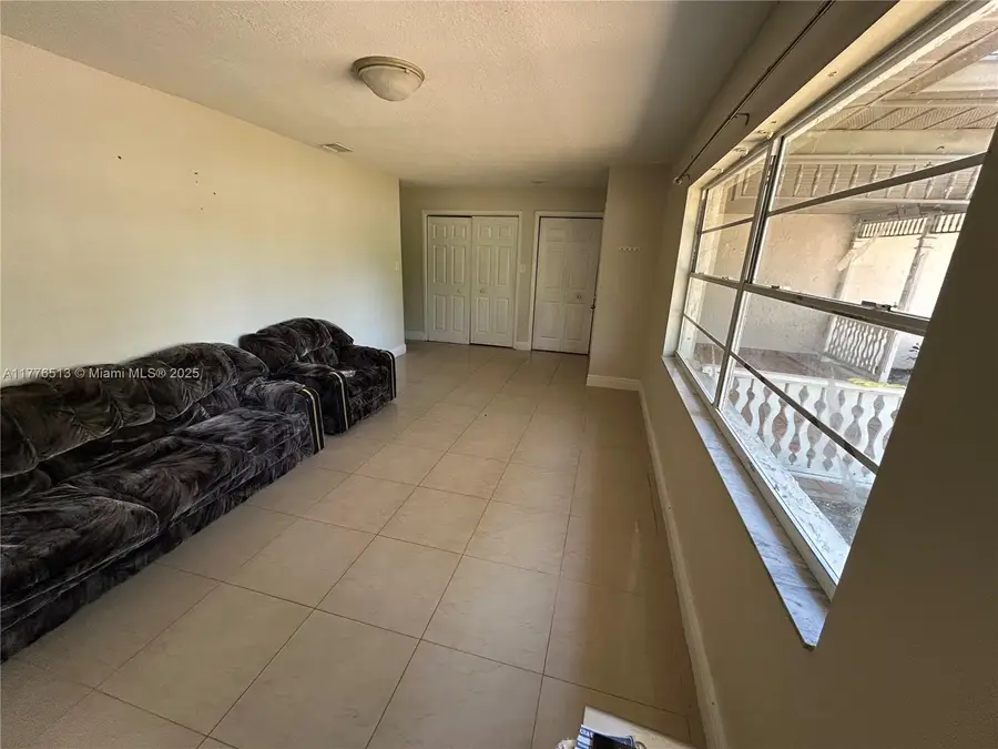 1912 W Clinton St, Tampa, FL 33604 - #2