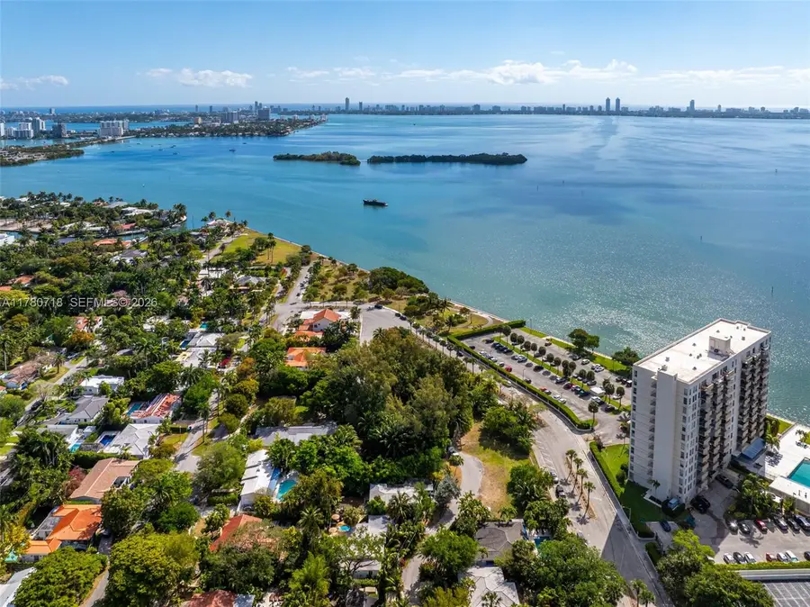 890 NE 70th St, Miami, FL 33138 - #2