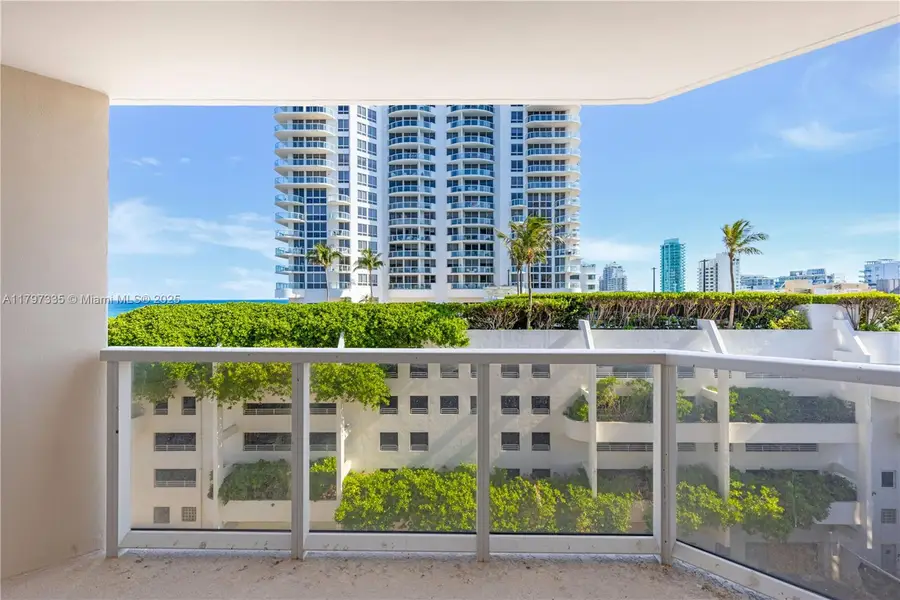 6423 Collins Ave #703, Miami Beach, FL 33141 - Image #2