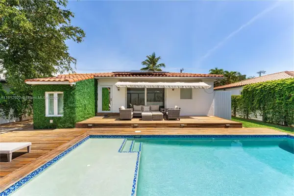 646 NE 83rd St, Miami, FL 33138