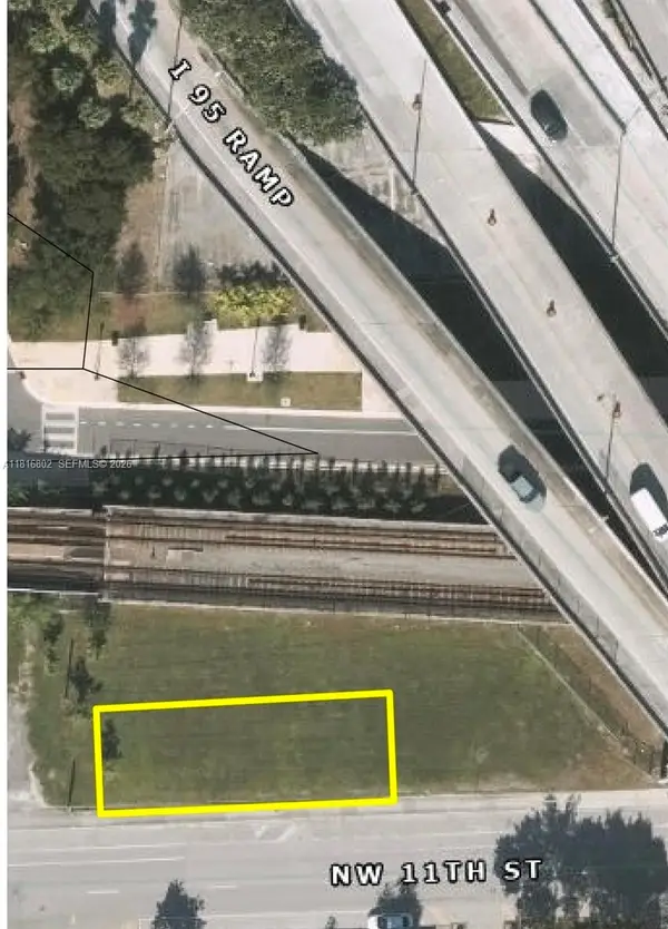 Address Withheld By Seller, Miami, FL 33136