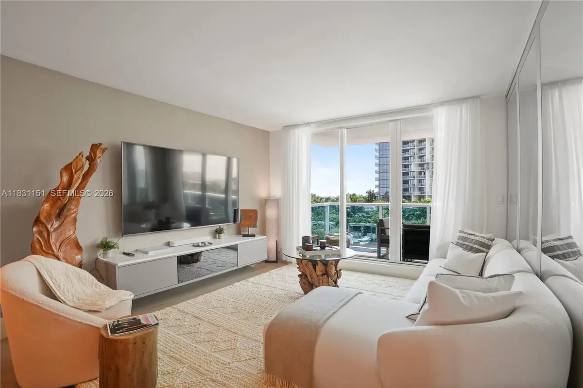 2301 Collins Ave #407, Miami Beach, FL 33139 - #1