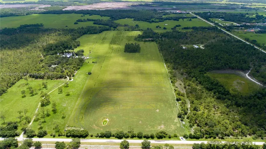 1432 Silver Lake Rd, Southwest Leon, FL 33935 - Image #2