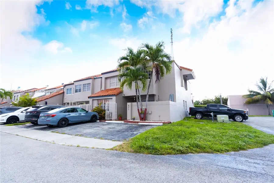 6217 SW 128th Pl, Miami, FL 33183 - Image #2
