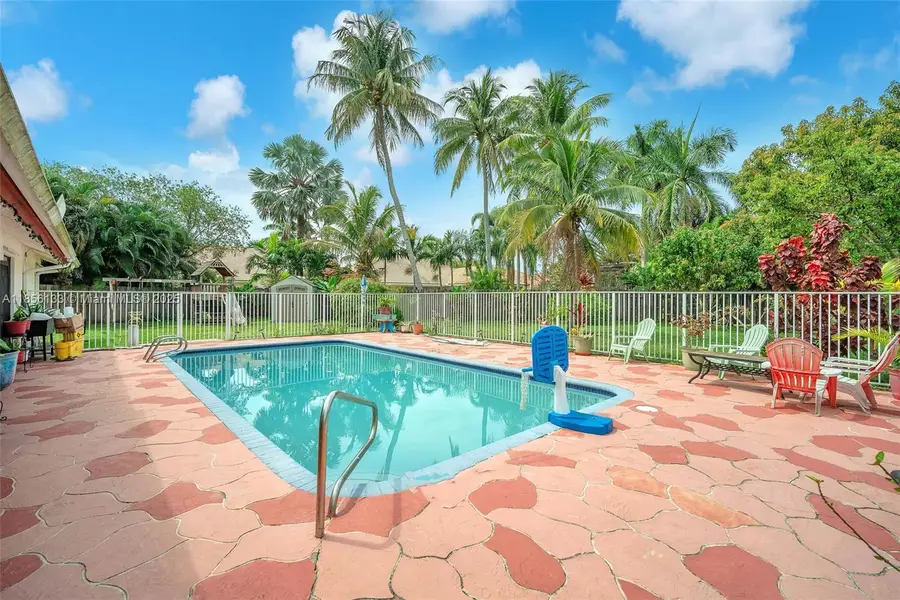 1891 NW 108th Ave, Plantation, FL 33322 - Image #3