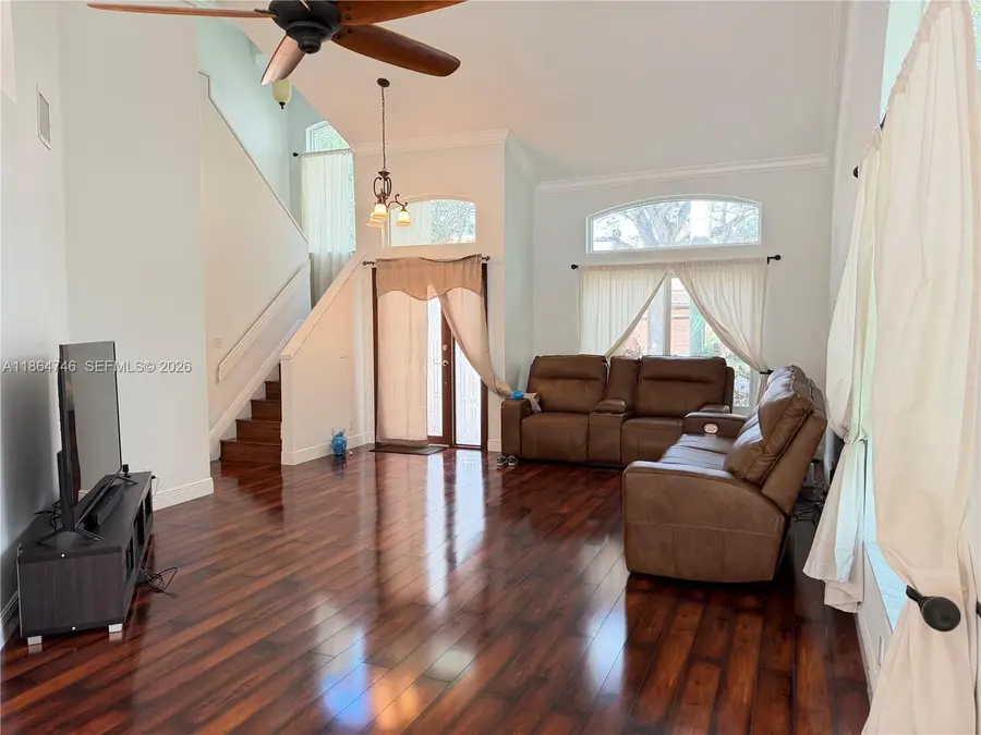 10202 Caracas St, Cooper City, FL 33026 - #3