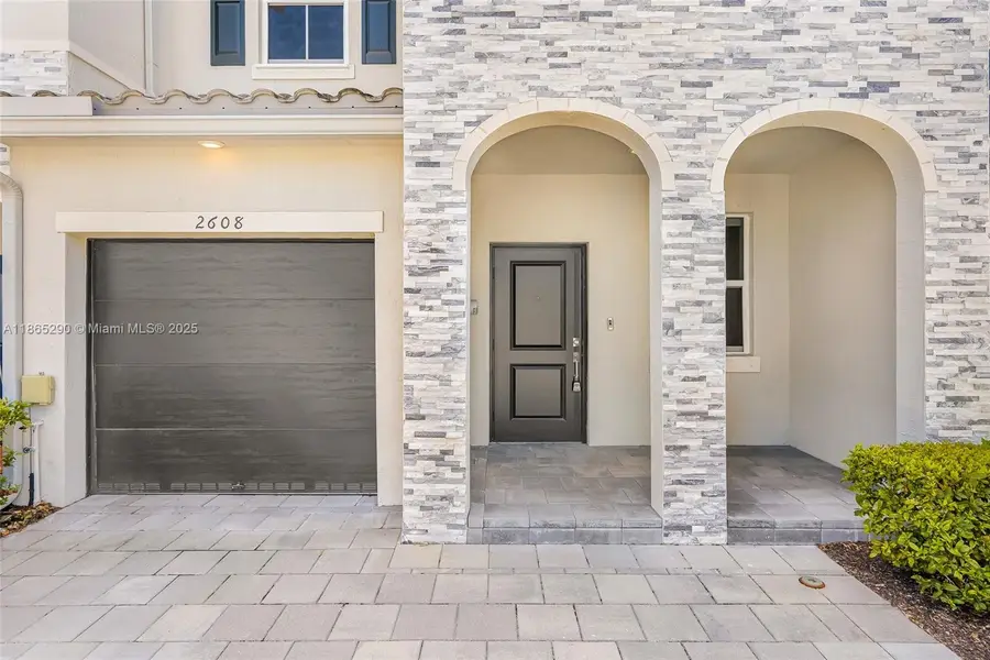 2608 SE 11th Ct #2608, Homestead, FL 33035 - Image #2