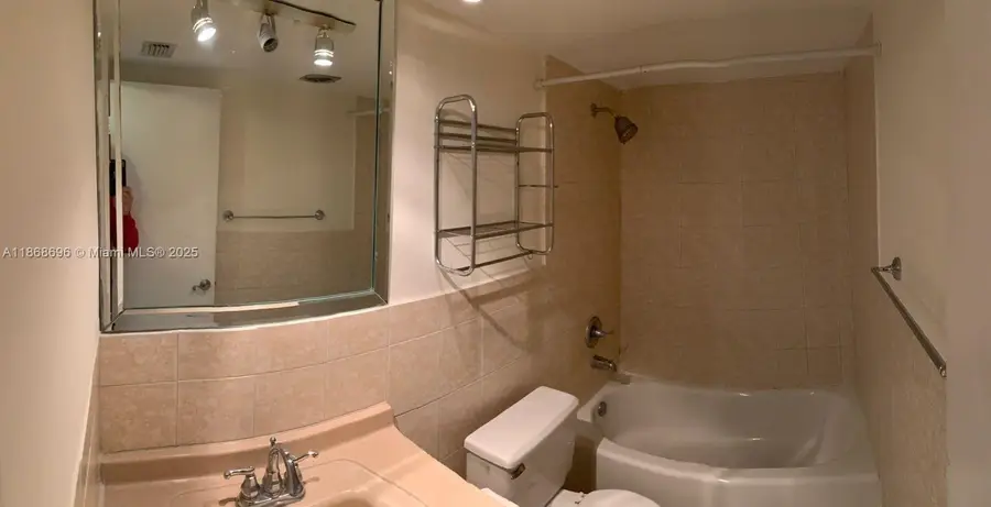 1120 102nd St #16, Bay Harbor Islands, FL 33154 - #2