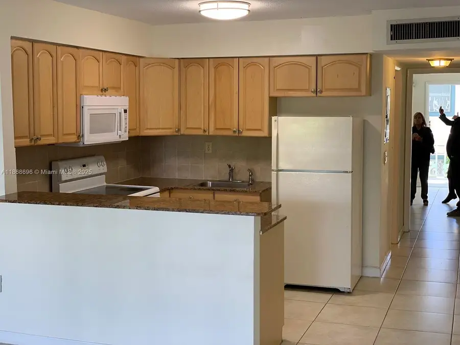 1120 102nd St #16, Bay Harbor Islands, FL 33154 - #3