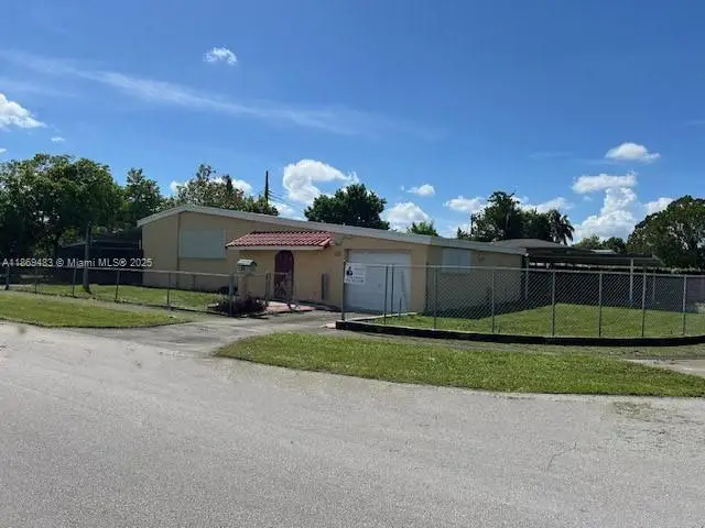 620 NW 182nd Ter, Miami Gardens, FL 33169 - Image #2
