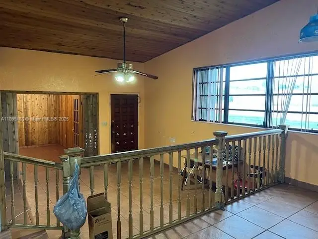 620 NW 182nd Ter, Miami Gardens, FL 33169 - Image #3