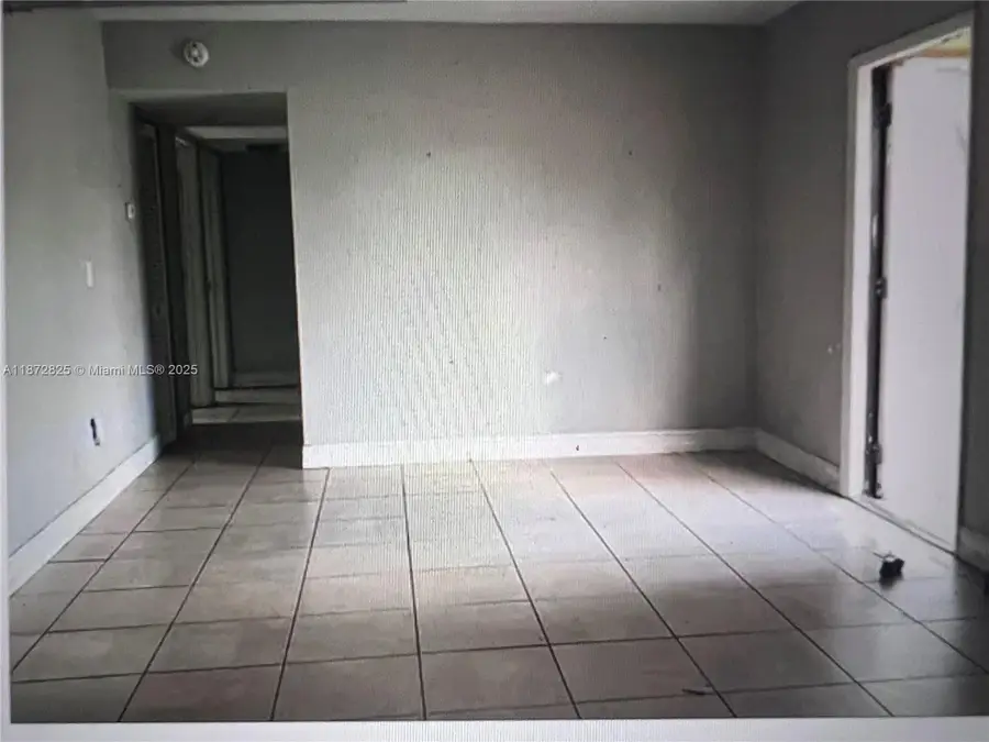 Address Withheld By Seller, Plantation, FL 33317 - Image #2