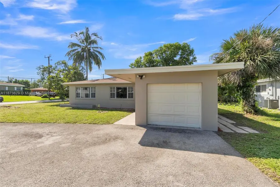 4200 NW 2nd St, Plantation, FL 33317 - Image #3