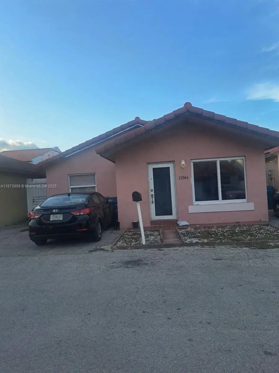 11561 SW 6th St, Sweetwater, FL 33174 - Image #1