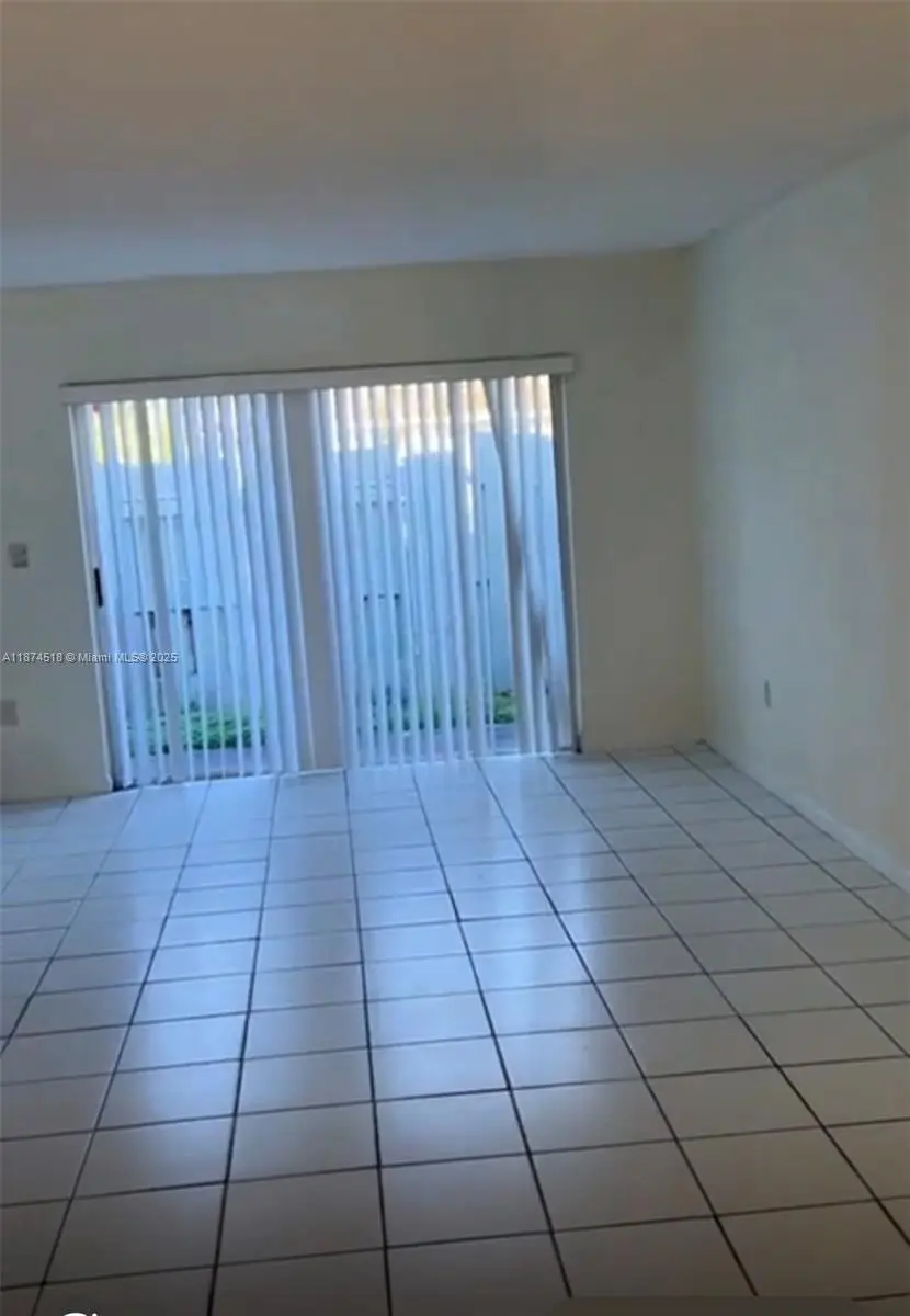504 NW 179th St, Miami Gardens, FL 33169 - Image #2