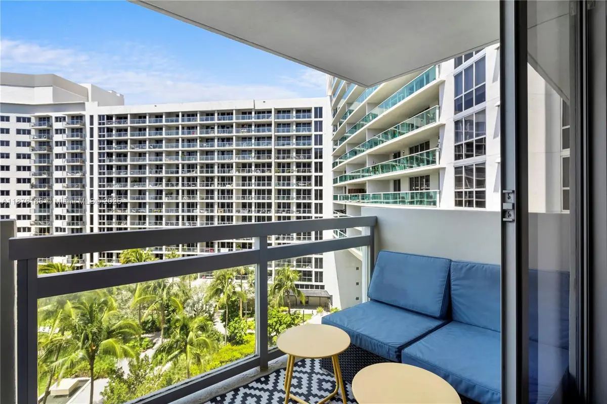 1500 Bay Rd #866S, Miami Beach, FL 33139 - Image #1