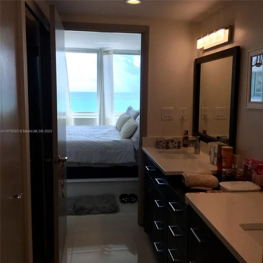 7135 Collins Ave #1022, Miami Beach, FL 33141 - Image #3